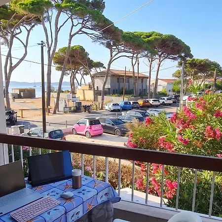 Cosy Les Goelettes Vue Apartment Hyeres